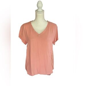 Cloth and Stone V-Neck Short Sleeve Tee Round Hemline Size Small